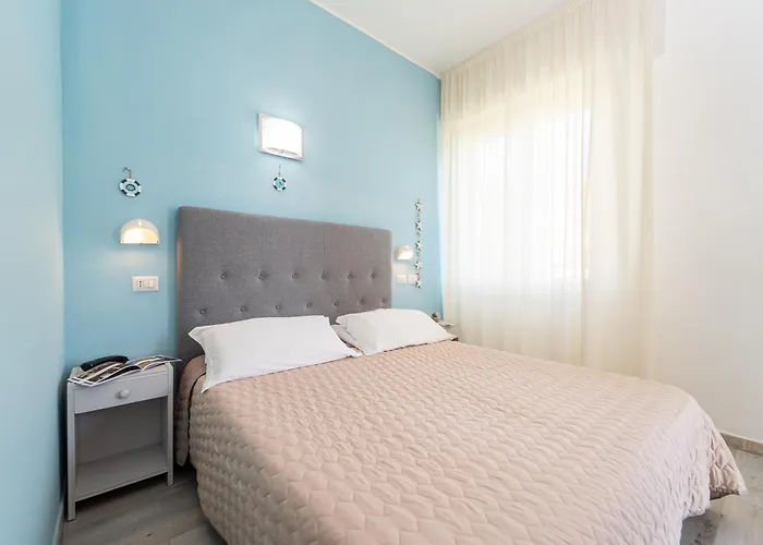 Amadei Promenade 3* Пезаро