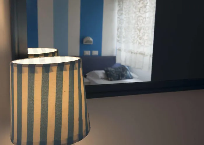 Готель Amadei Promenade 3*