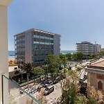 Amadei Promenade 3* Пезаро