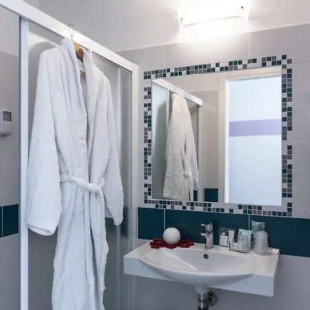 Hotel Amadei Promenade 3*