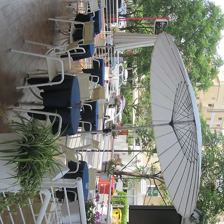 Отель Amadei Promenade 3*
