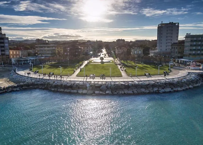 Hotel Amadei Promenade 3*