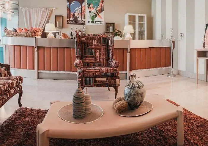 Szálloda Amadei Promenade Pesaro