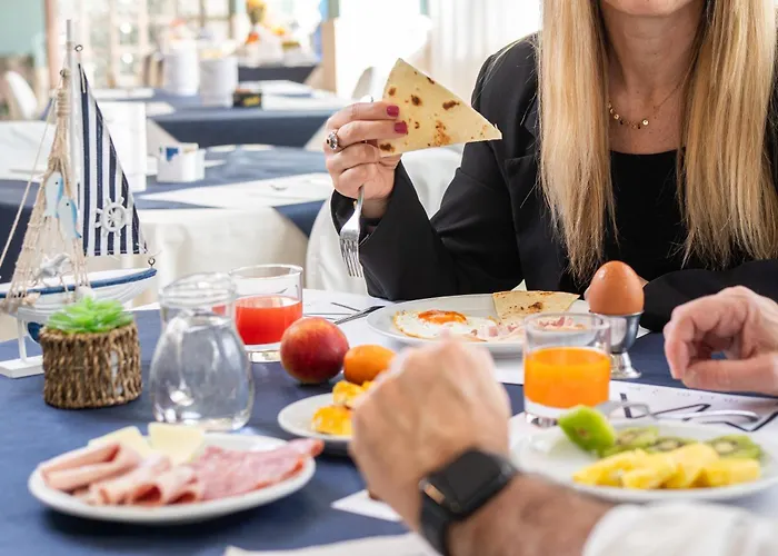 Szálloda Amadei Promenade 3*